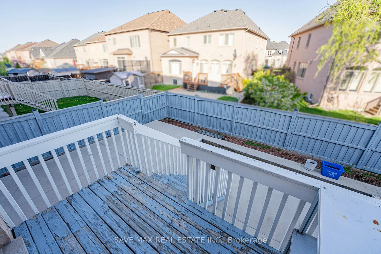 11, Bear Run, Credit Valley, Brampton