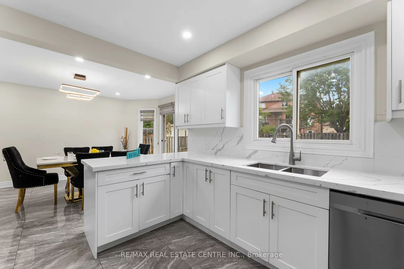 82, Flowertown, Northwood Park, Brampton