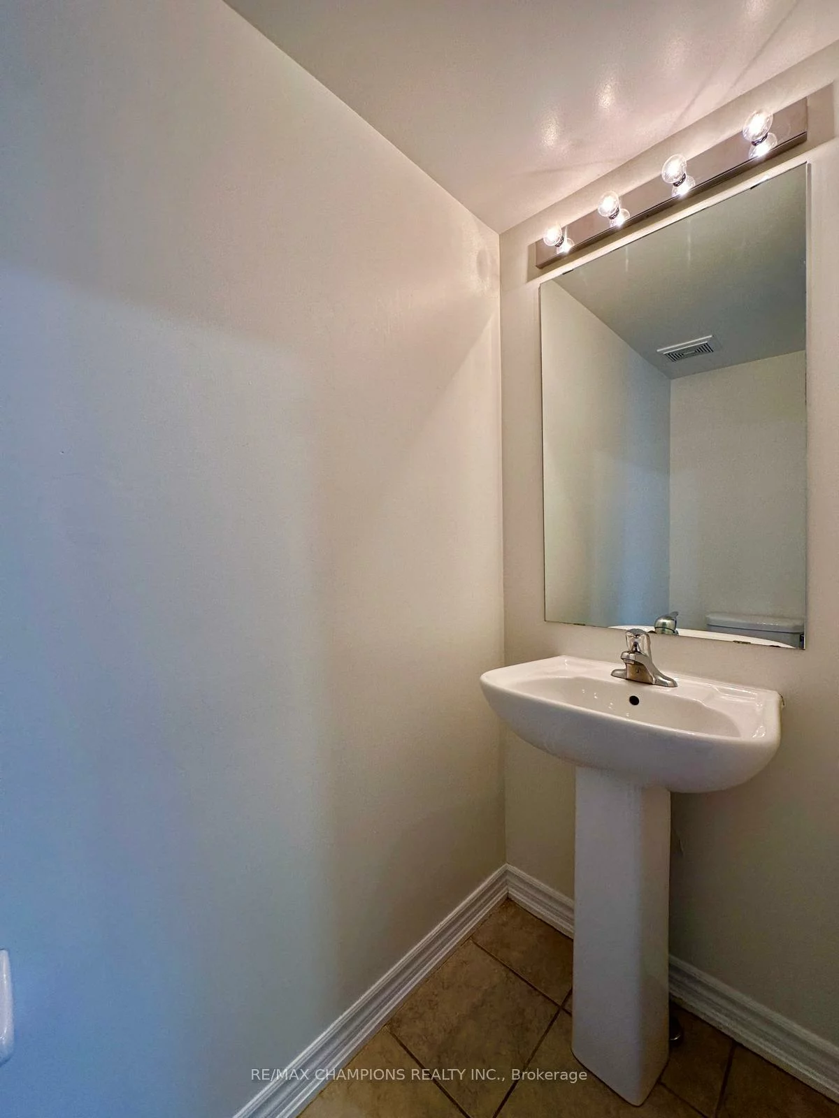 4, Hobart, Heart Lake East, Brampton