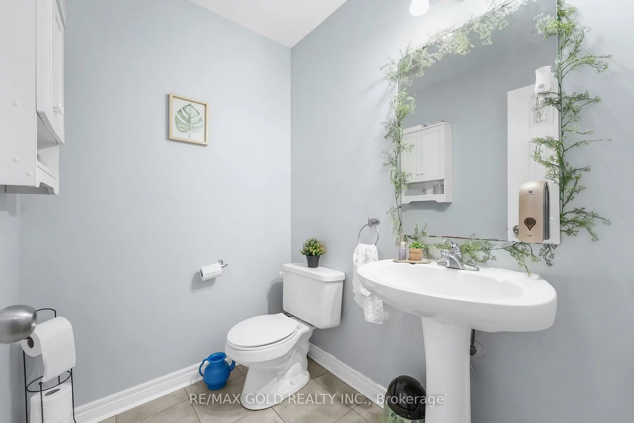 22, Nathaniel, Bram West, Brampton