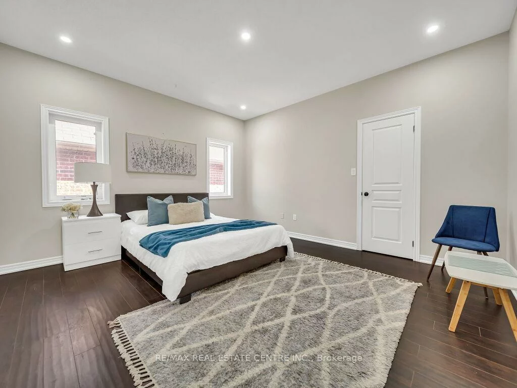 10, Vidal, Credit Valley, Brampton