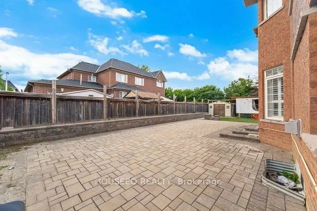 2, Richgrove, Vales of Castlemore, Brampton