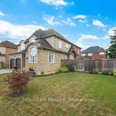 2, Richgrove, Vales of Castlemore, Brampton