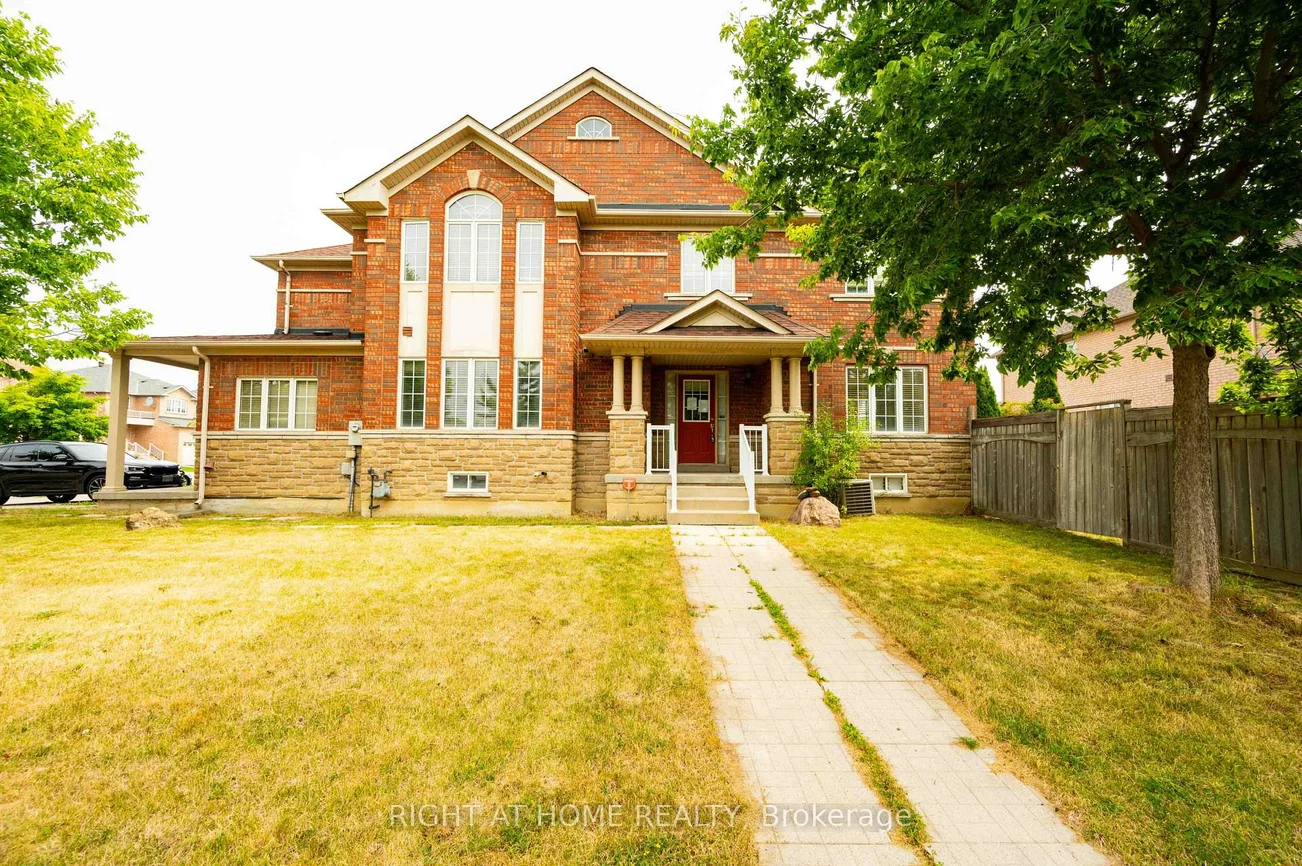 138, Zia Dodda, Bram East, Brampton
