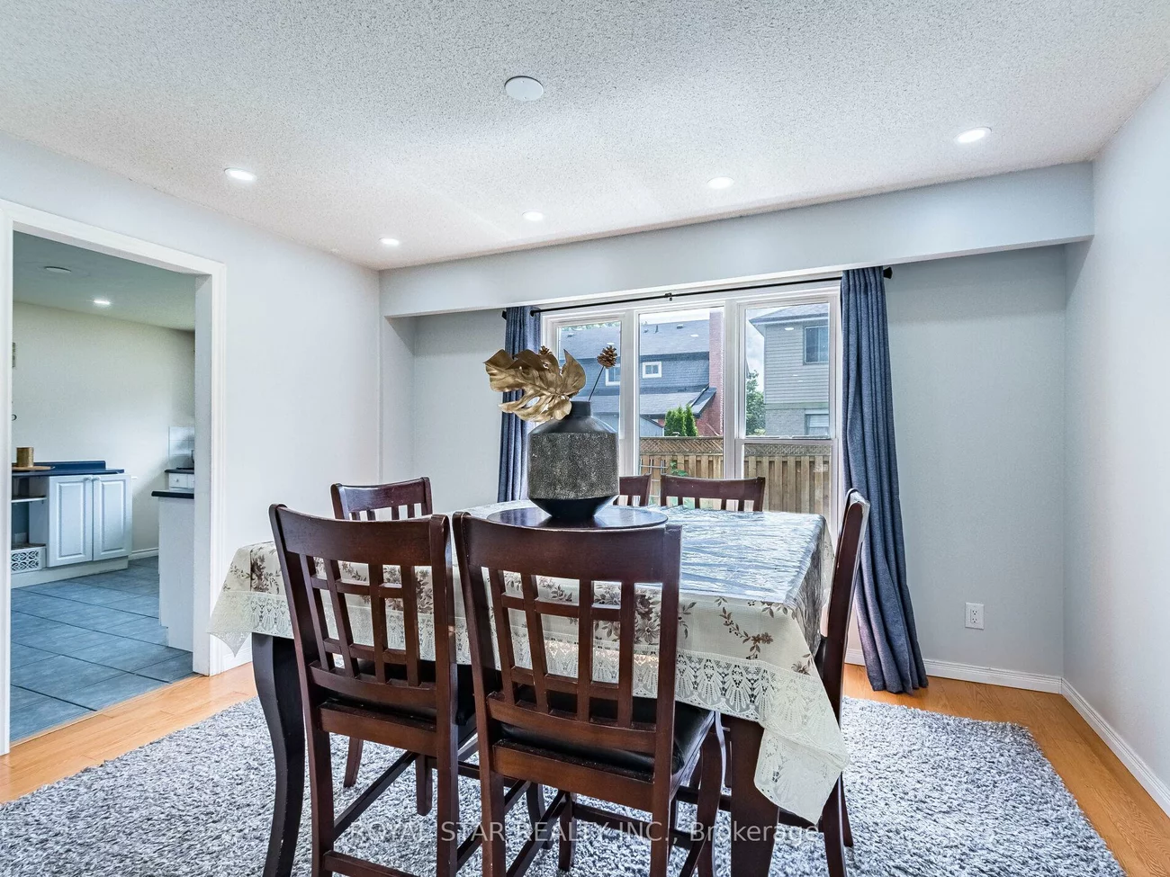 19, Markham, Central Park, Brampton