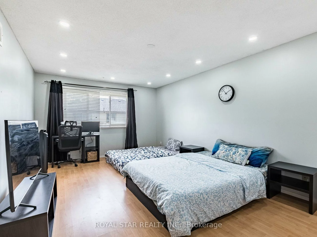 19, Markham, Central Park, Brampton