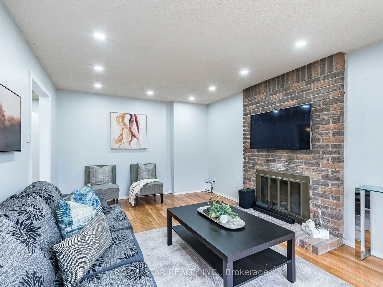 19, Markham, Central Park, Brampton