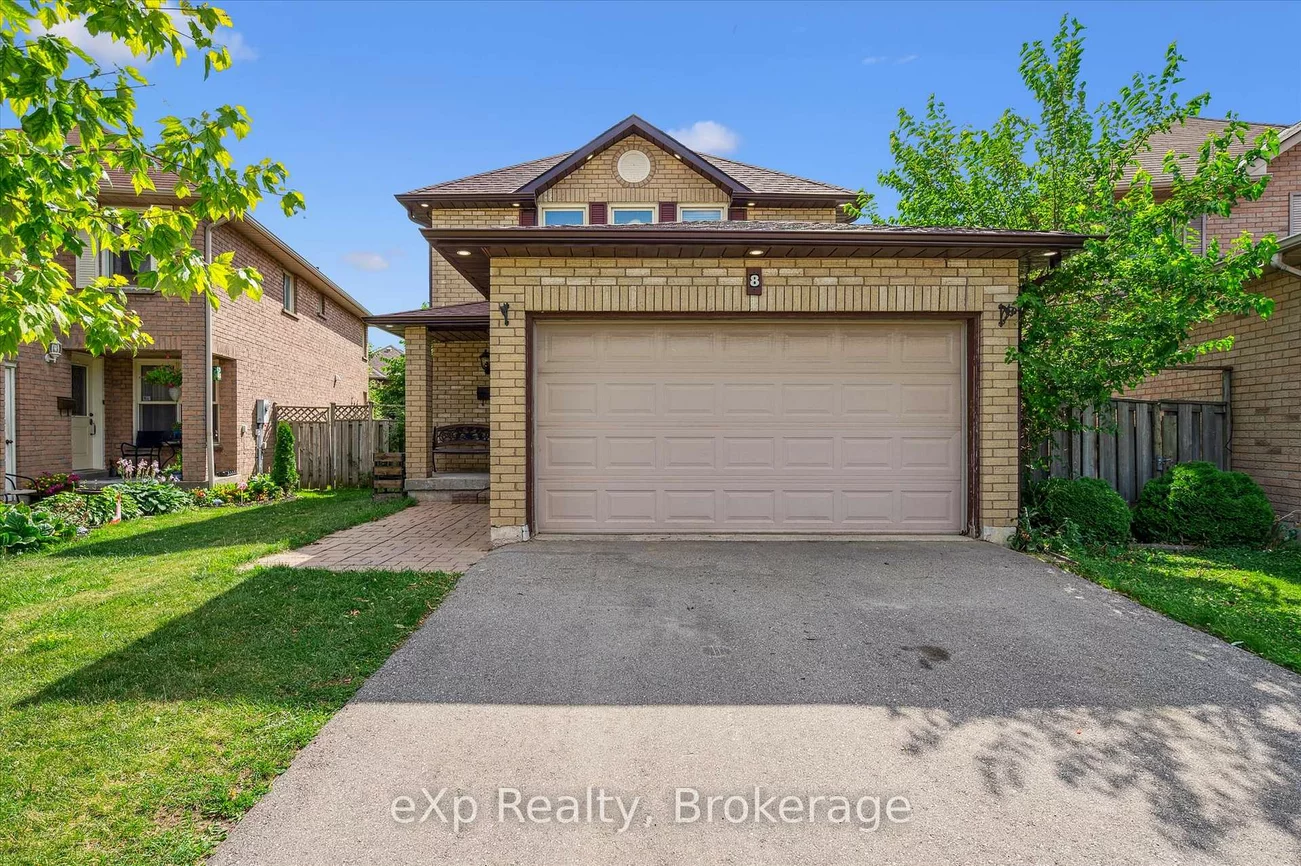8, Lanercost, Heart Lake East, Brampton