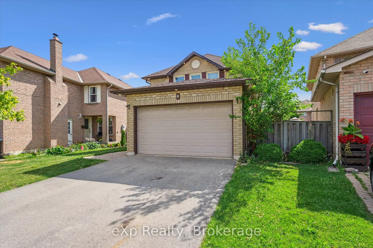 8, Lanercost, Heart Lake East, Brampton