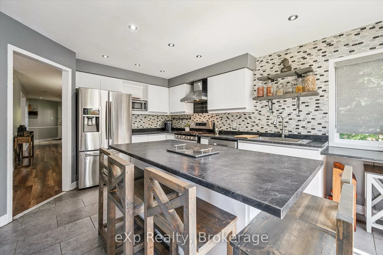 8, Lanercost, Heart Lake East, Brampton