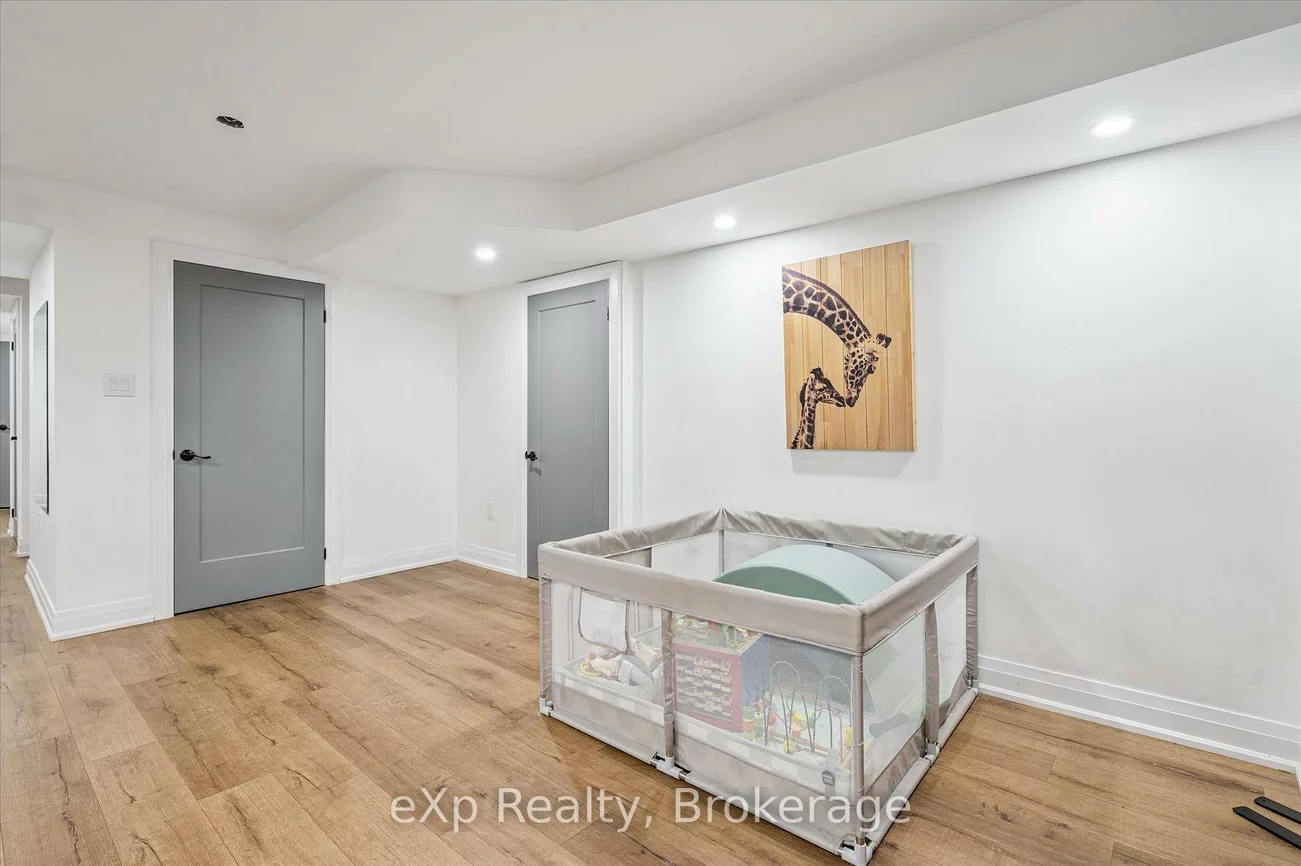 8, Lanercost, Heart Lake East, Brampton