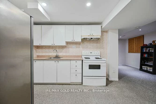 115, Valonia, Brampton North, Brampton
