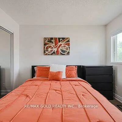 115, Valonia, Brampton North, Brampton