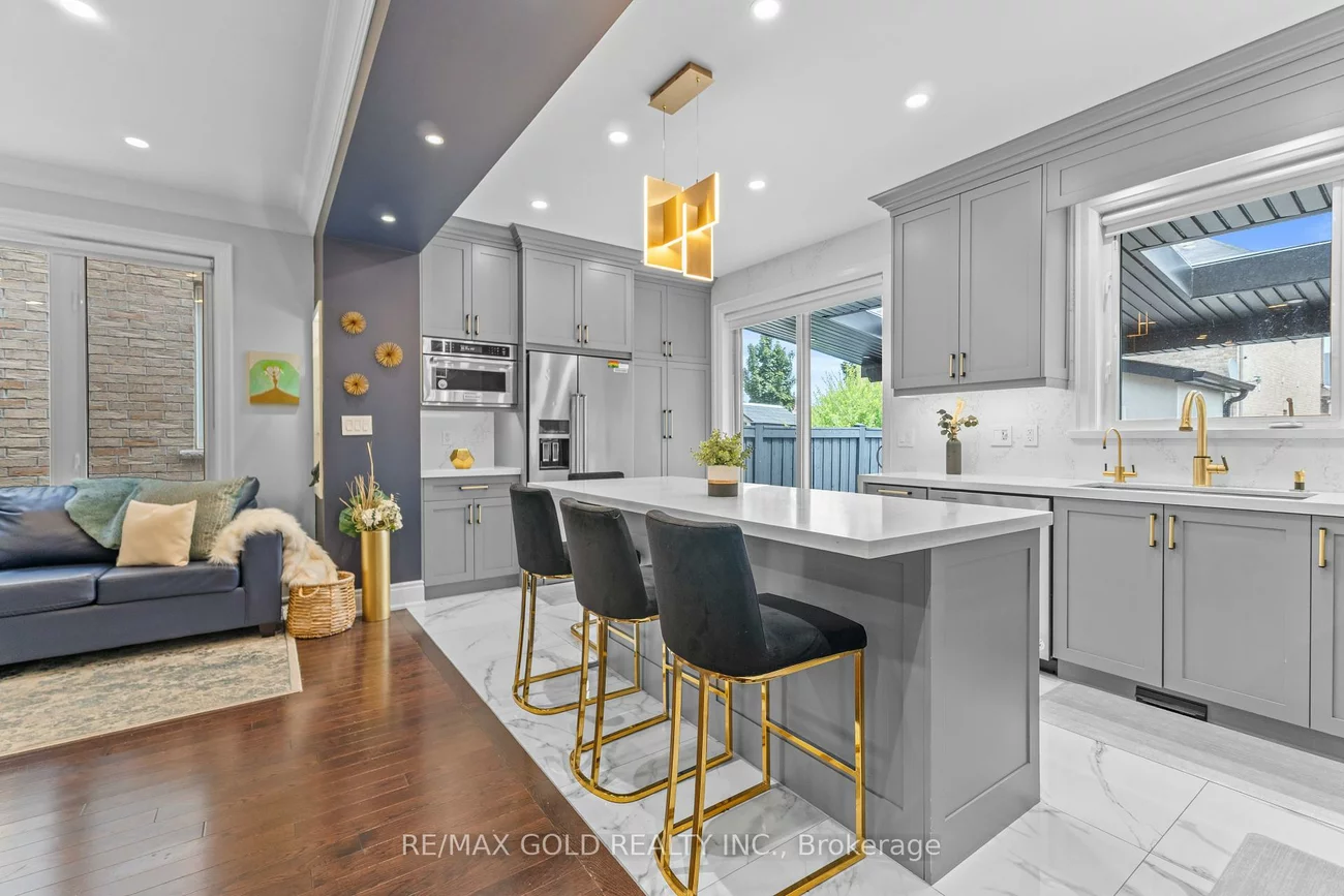 52, Vanderpool, Bram East, Brampton