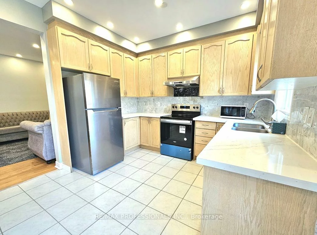 89, Calm Waters, Madoc, Brampton