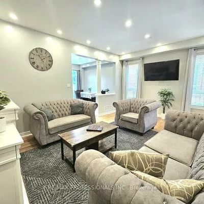 89, Calm Waters, Madoc, Brampton