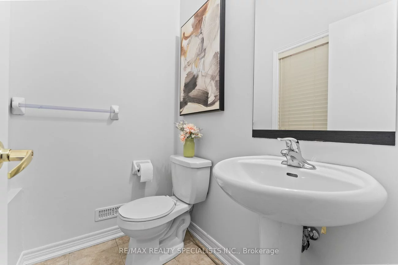 38, Stephanie, Bram West, Brampton