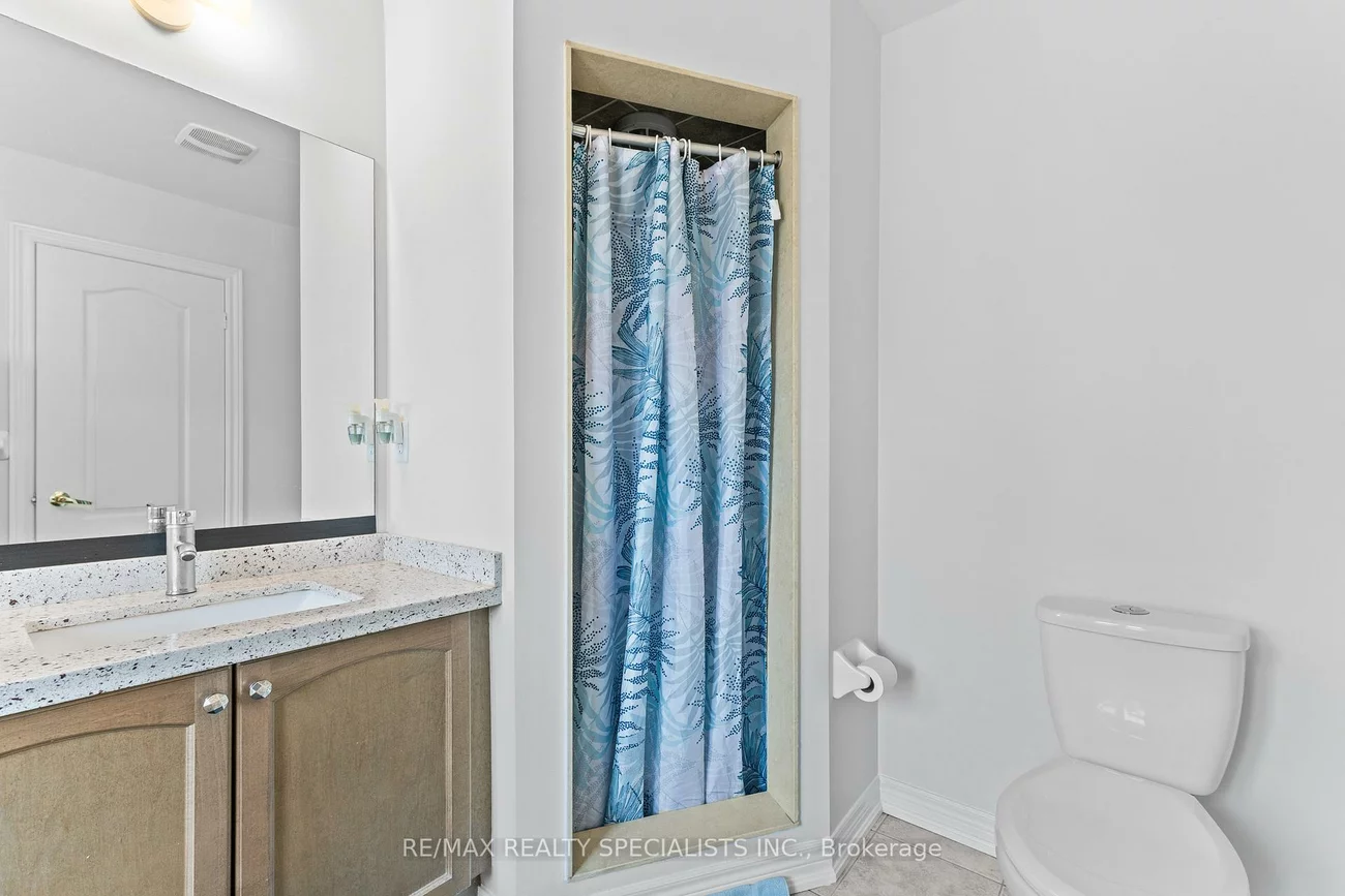 38, Stephanie, Bram West, Brampton