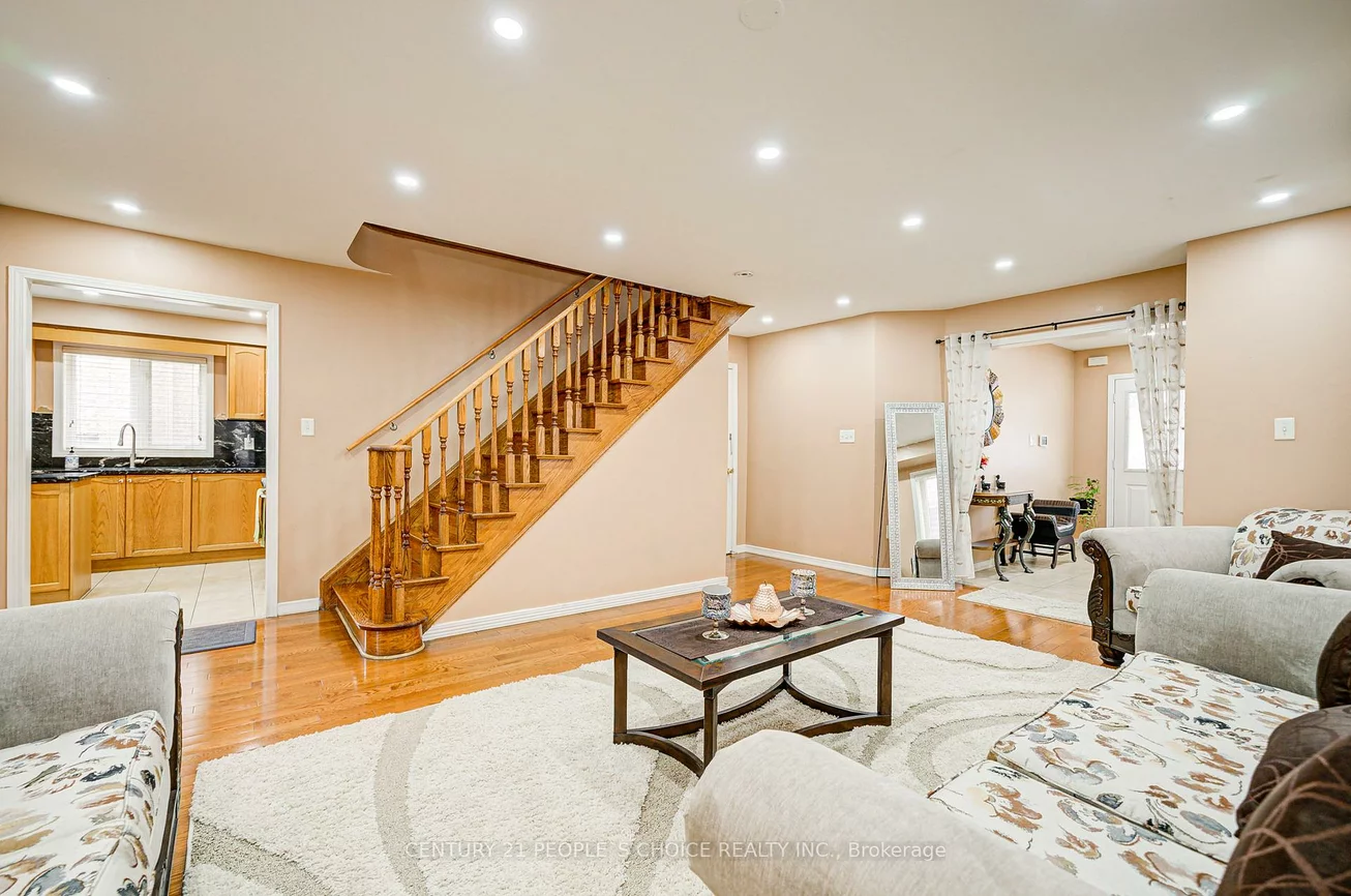 7, Heathbrook, Bram East, Brampton