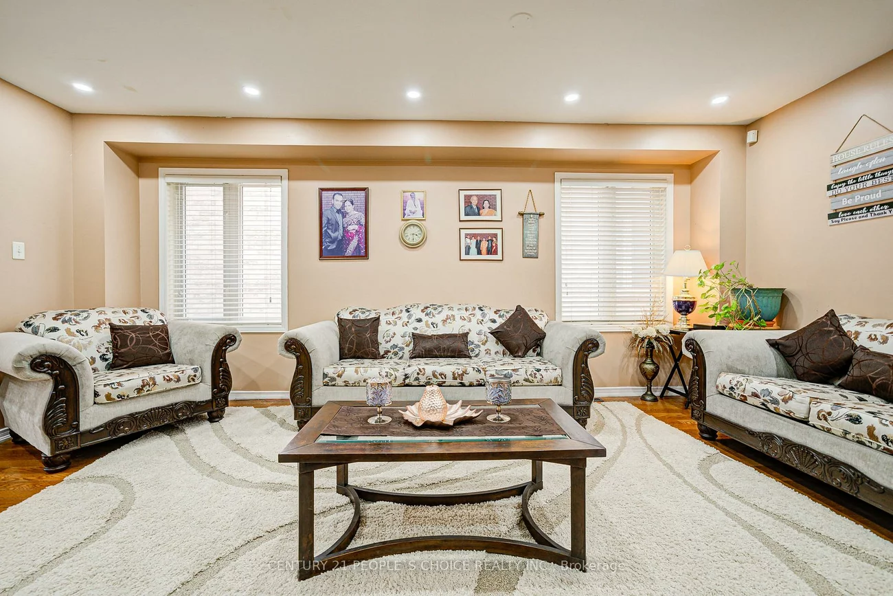 7, Heathbrook, Bram East, Brampton