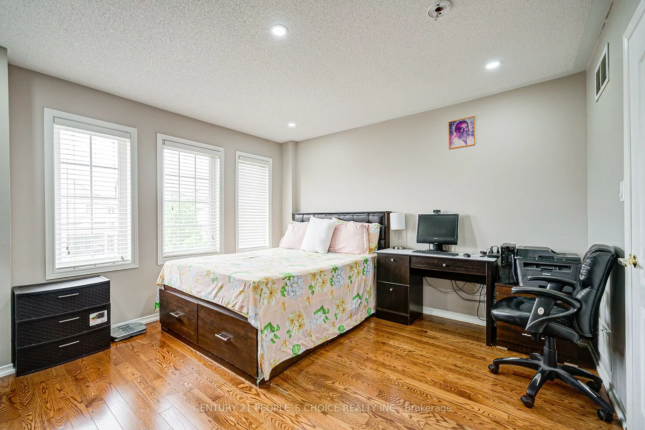 7, Heathbrook, Bram East, Brampton