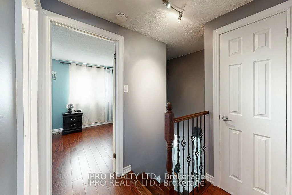 238, Royal Salisbury, Madoc, Brampton