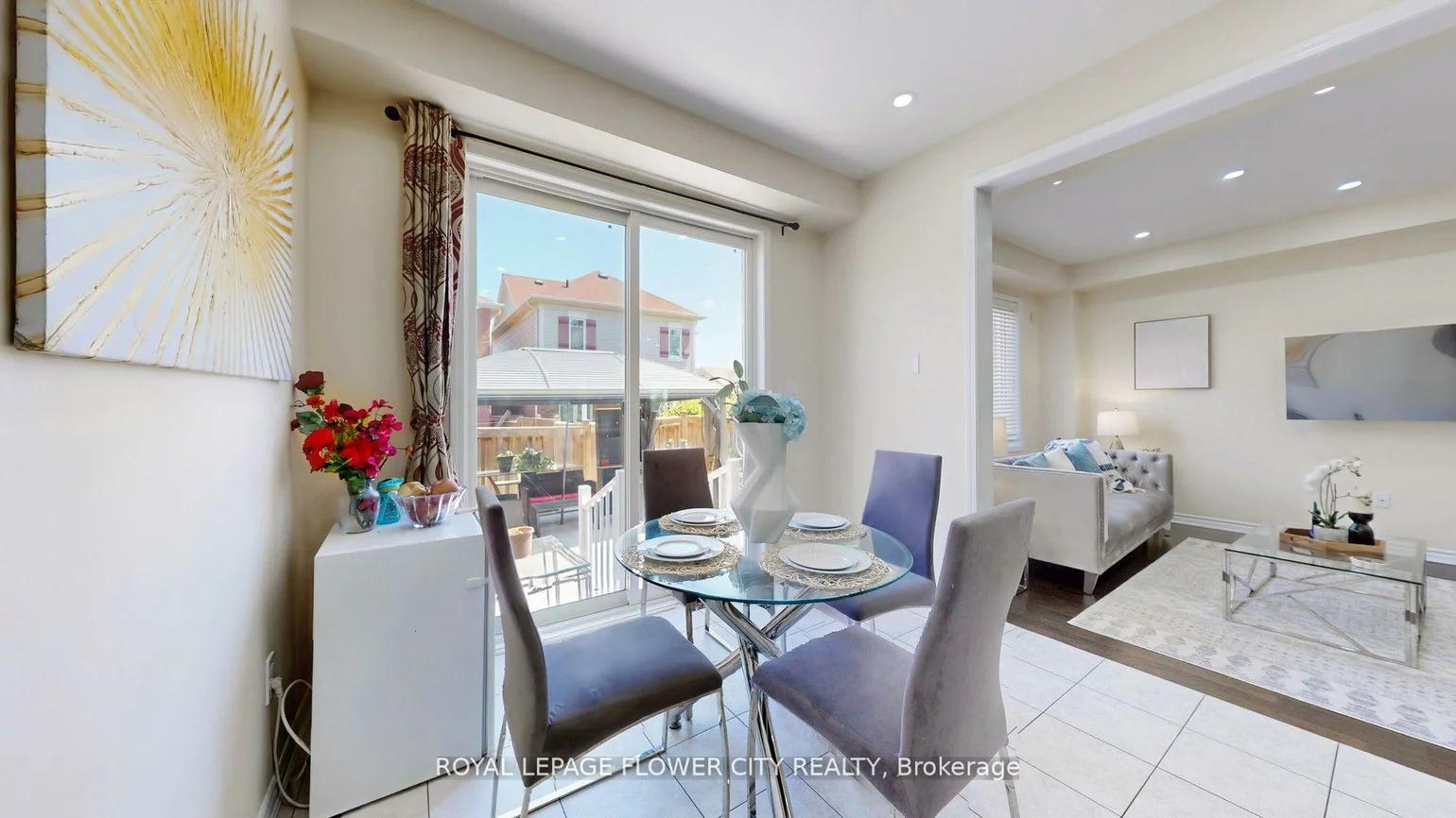 3, Fenchurch, Northwest Brampton, Brampton