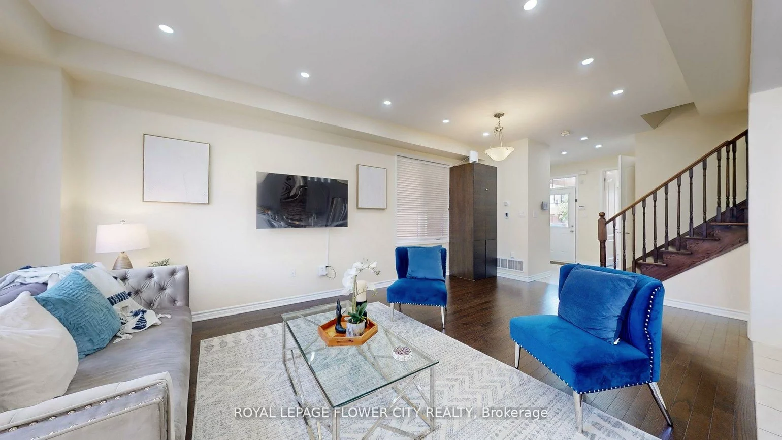 3, Fenchurch, Northwest Brampton, Brampton