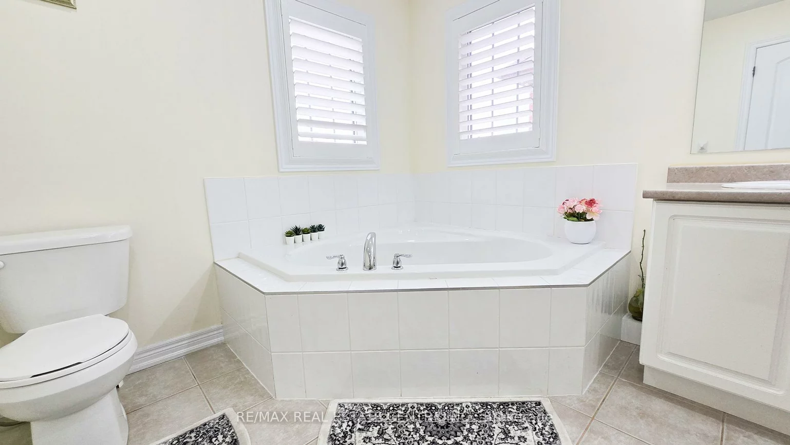 2, Buchanan, Credit Valley, Brampton