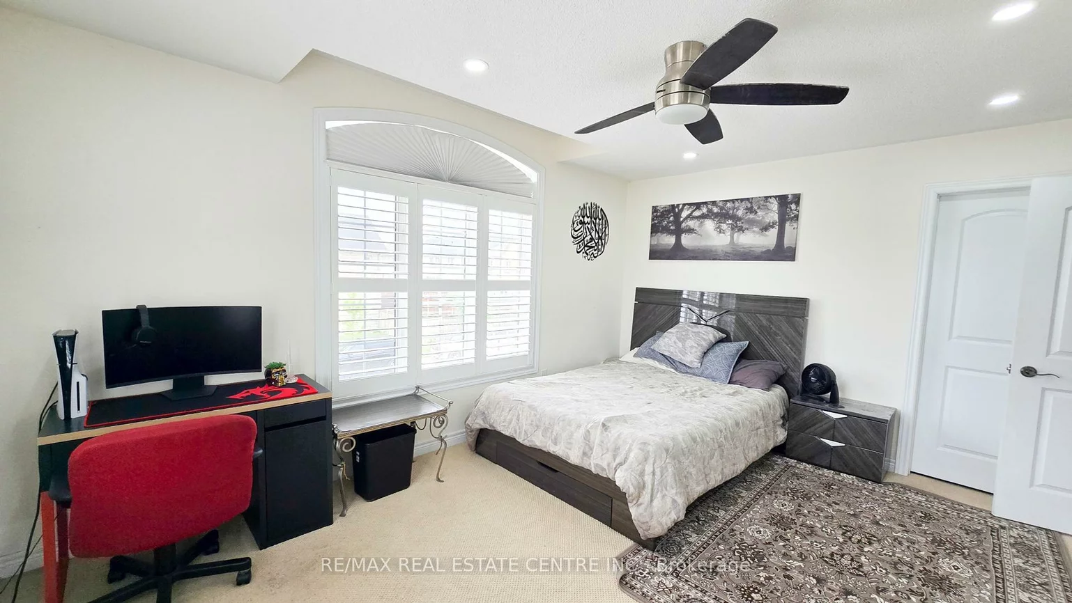 2, Buchanan, Credit Valley, Brampton