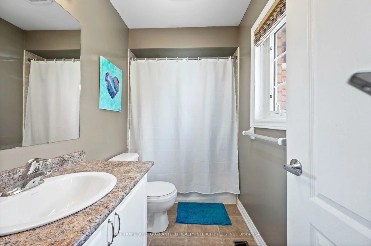 11, Darren, Vales of Castlemore North, Brampton