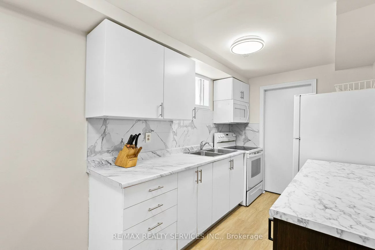68, Montjoy, Central Park, Brampton
