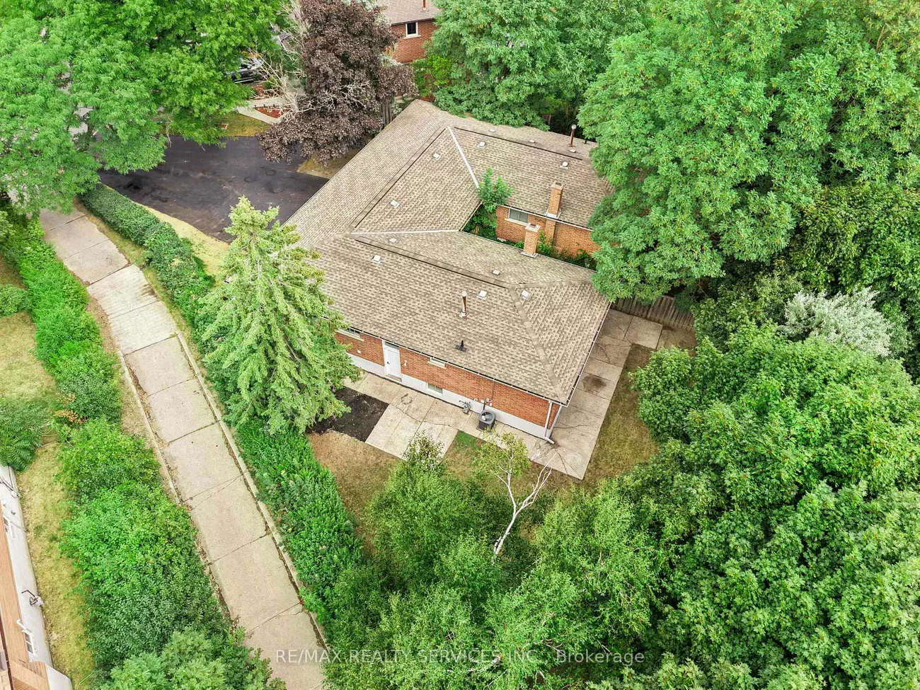 68, Montjoy, Central Park, Brampton
