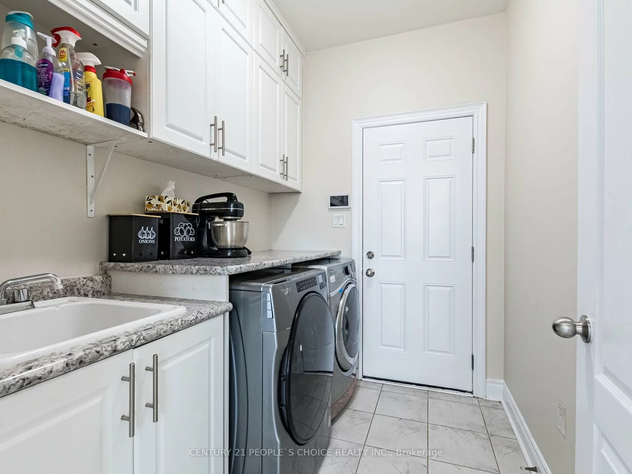4, Dunley, Credit Valley, Brampton