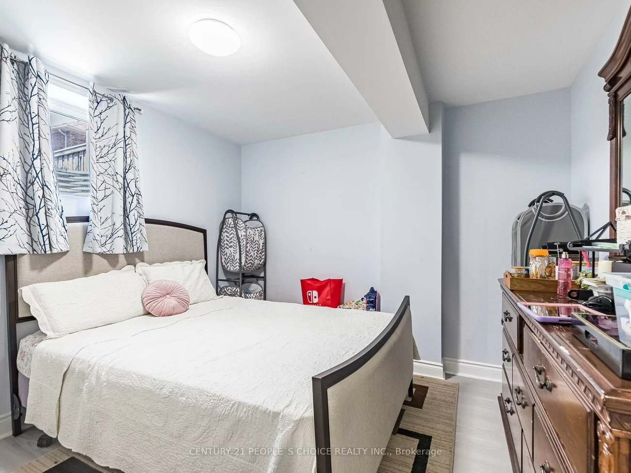 4, Dunley, Credit Valley, Brampton