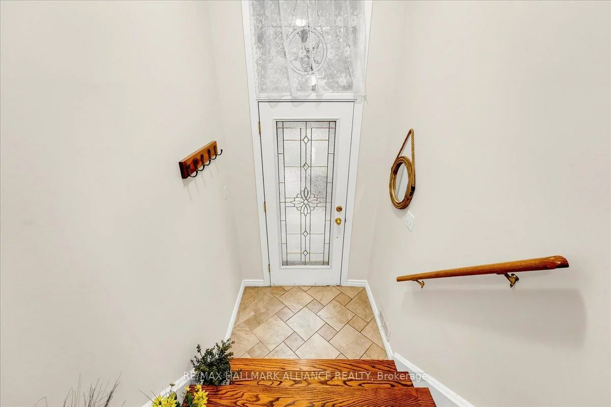 26, Lockton, Brampton East, Brampton