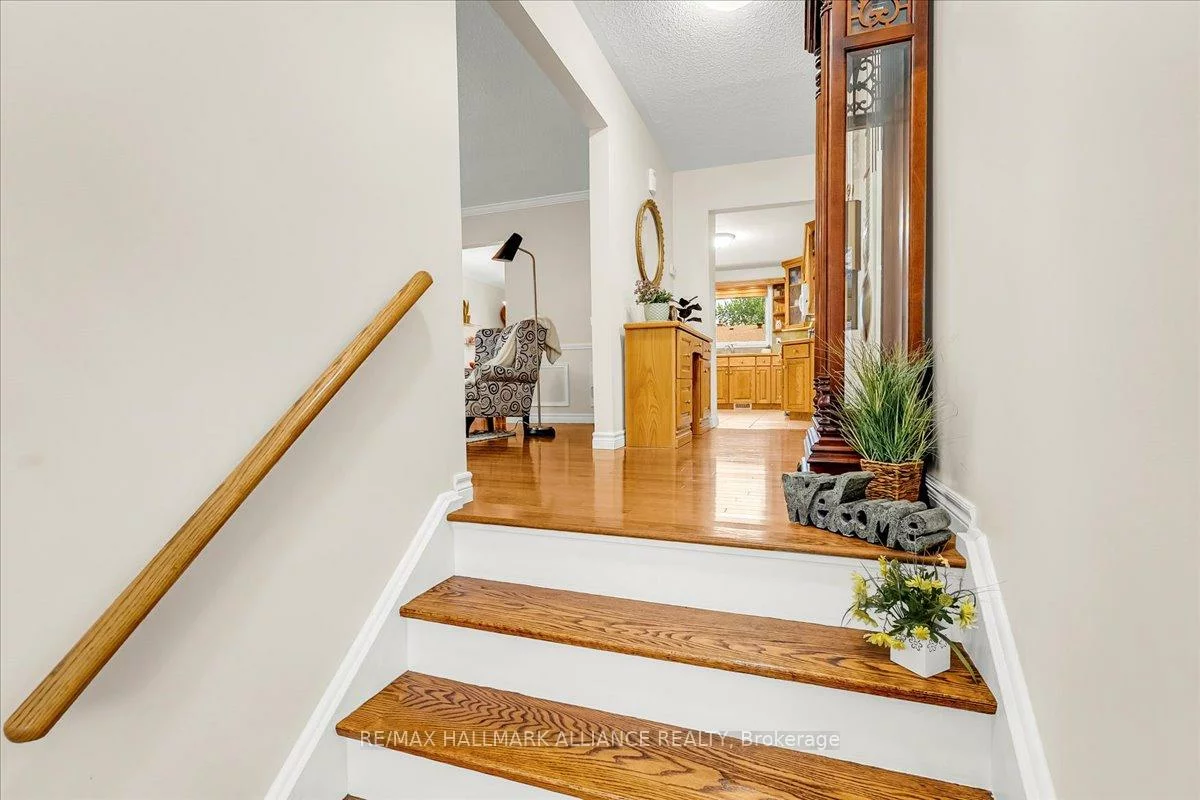 26, Lockton, Brampton East, Brampton