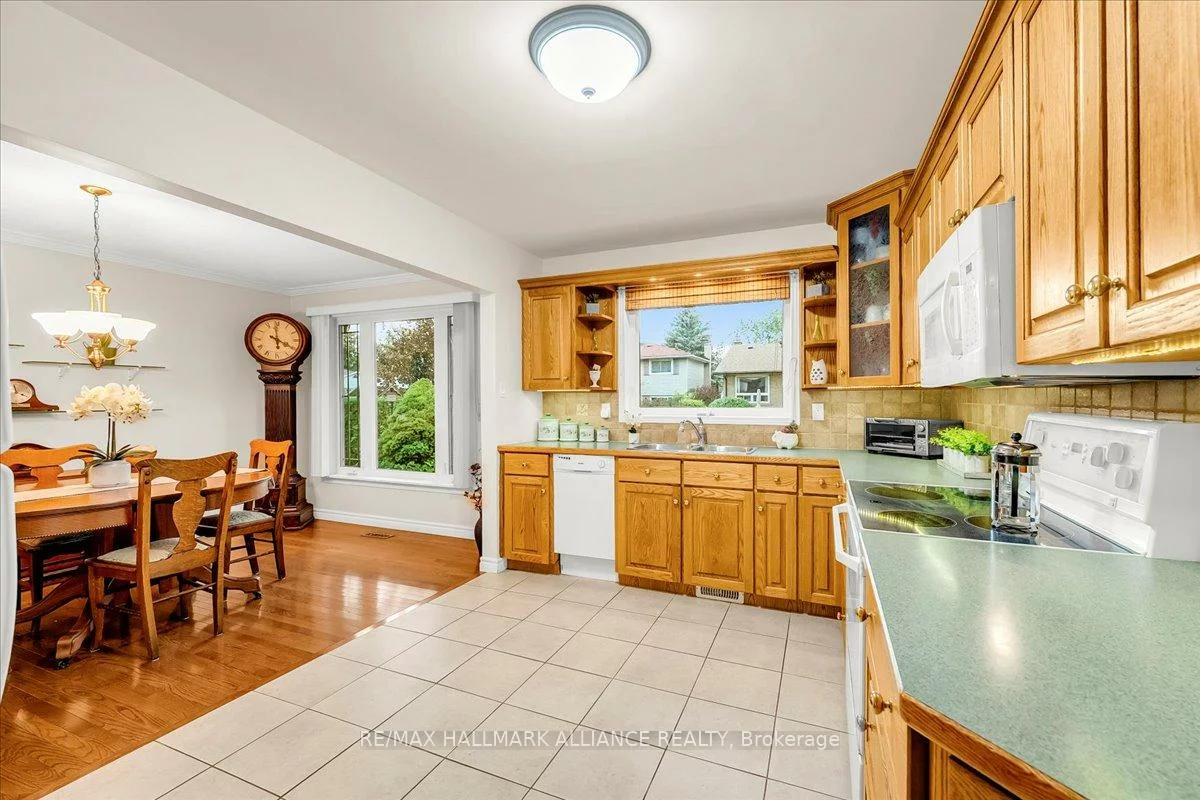 26, Lockton, Brampton East, Brampton