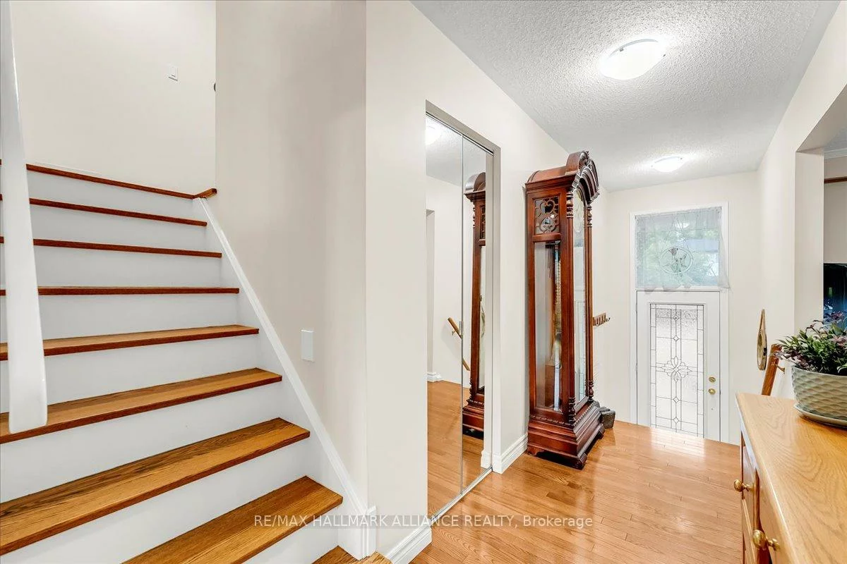 26, Lockton, Brampton East, Brampton