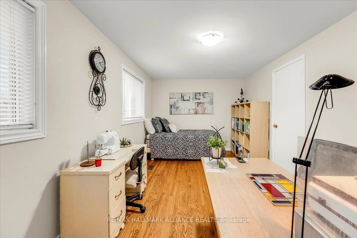 26, Lockton, Brampton East, Brampton