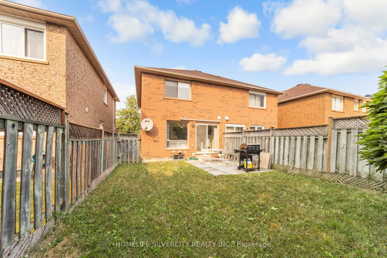 85, Dandelion, Sandringham-Wellington, Brampton