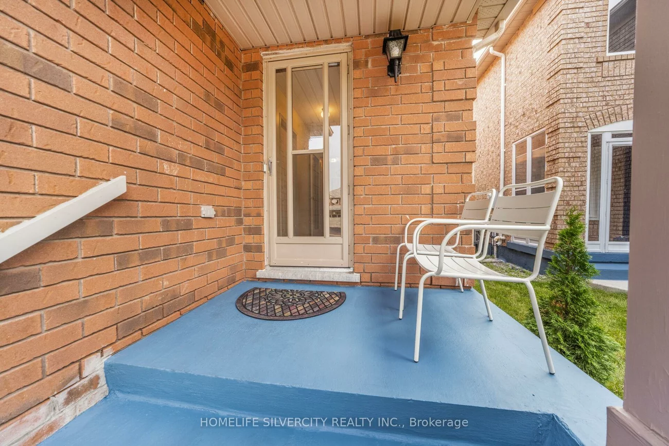 85, Dandelion, Sandringham-Wellington, Brampton