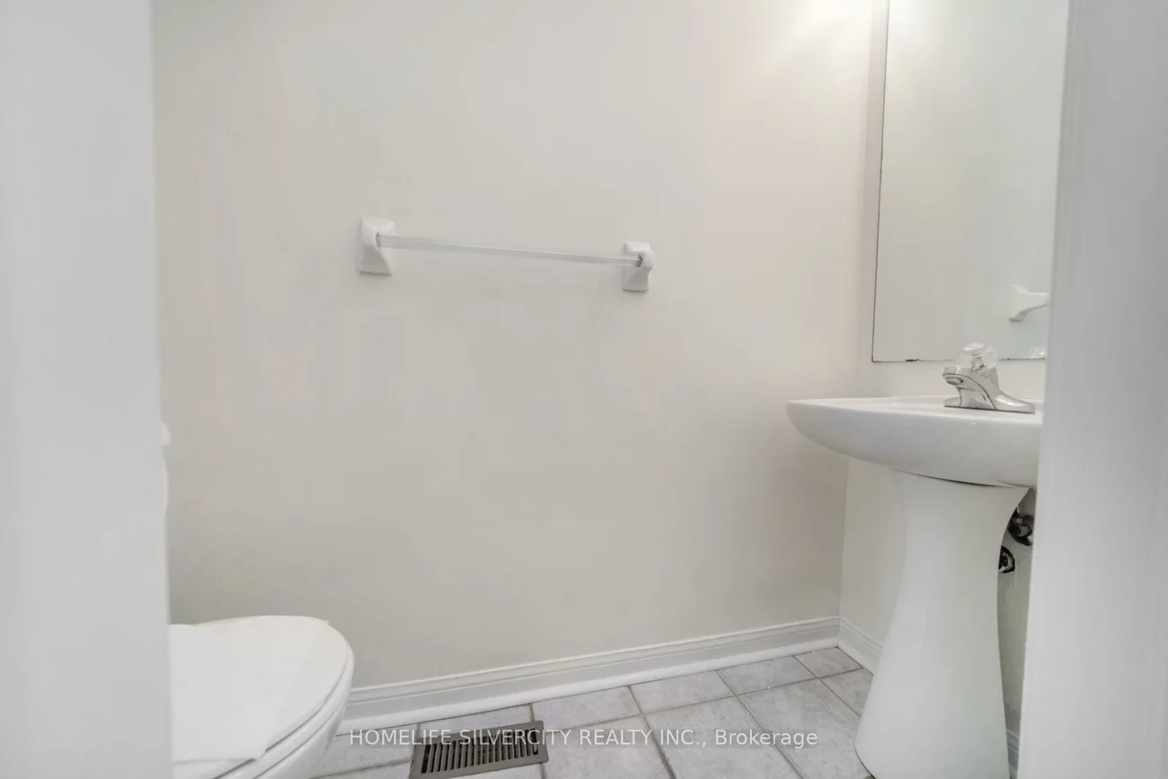 85, Dandelion, Sandringham-Wellington, Brampton
