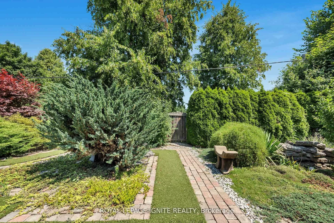 60, Kimbark, Northwood Park, Brampton
