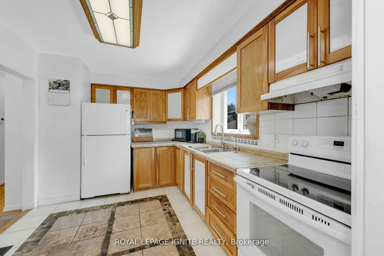 60, Kimbark, Northwood Park, Brampton