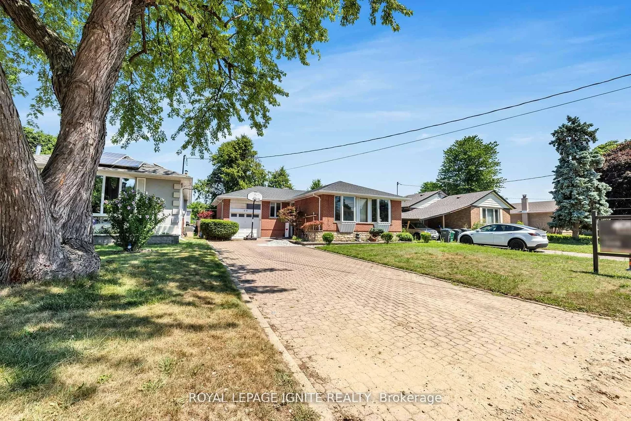 60, Kimbark, Northwood Park, Brampton