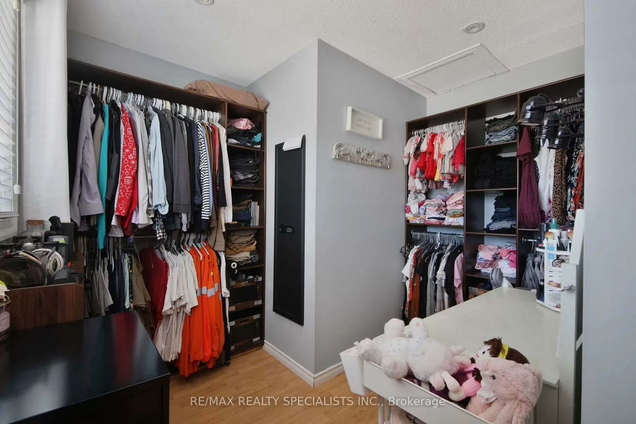 65, Charters, Madoc, Brampton