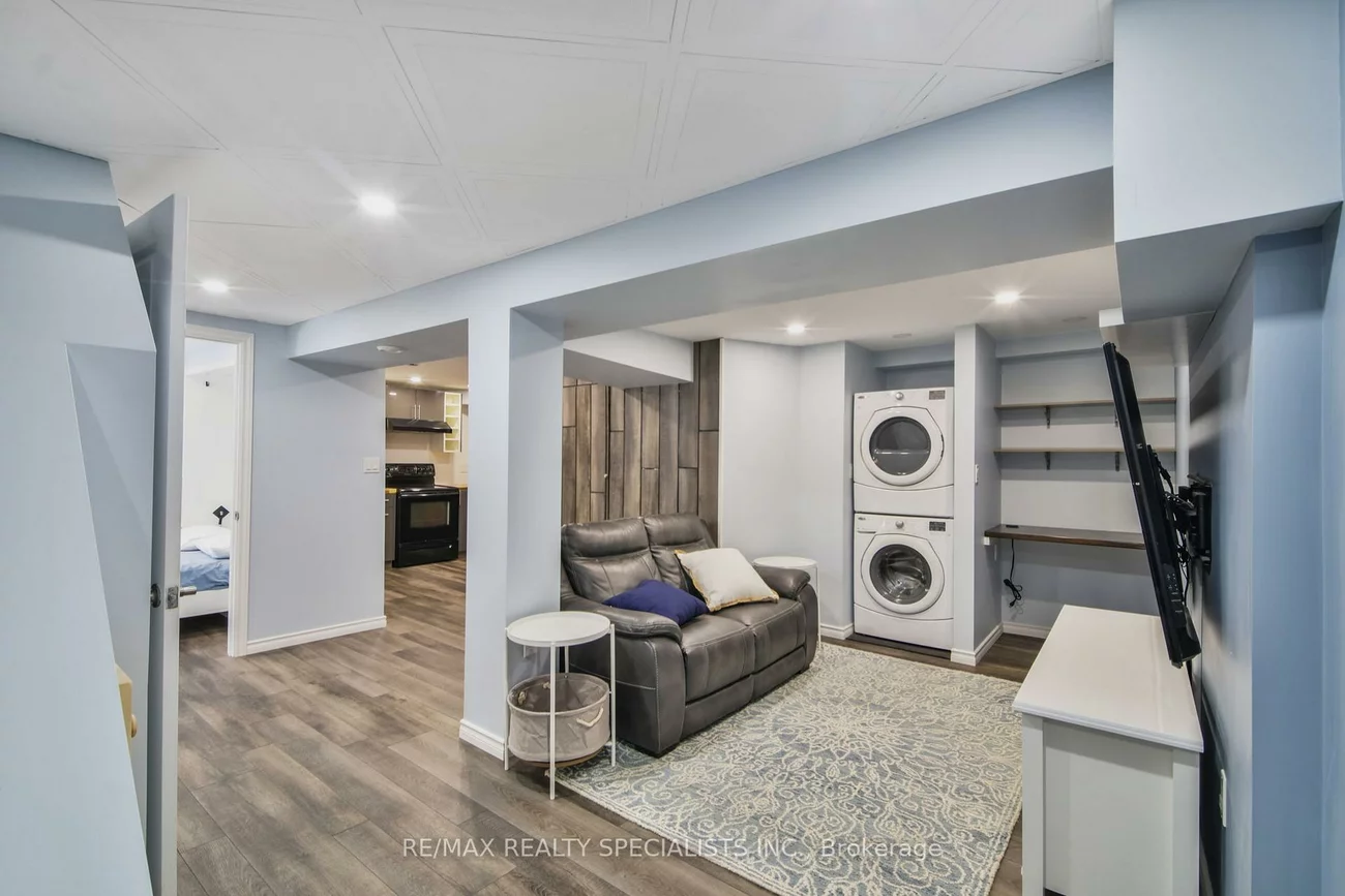 65, Charters, Madoc, Brampton