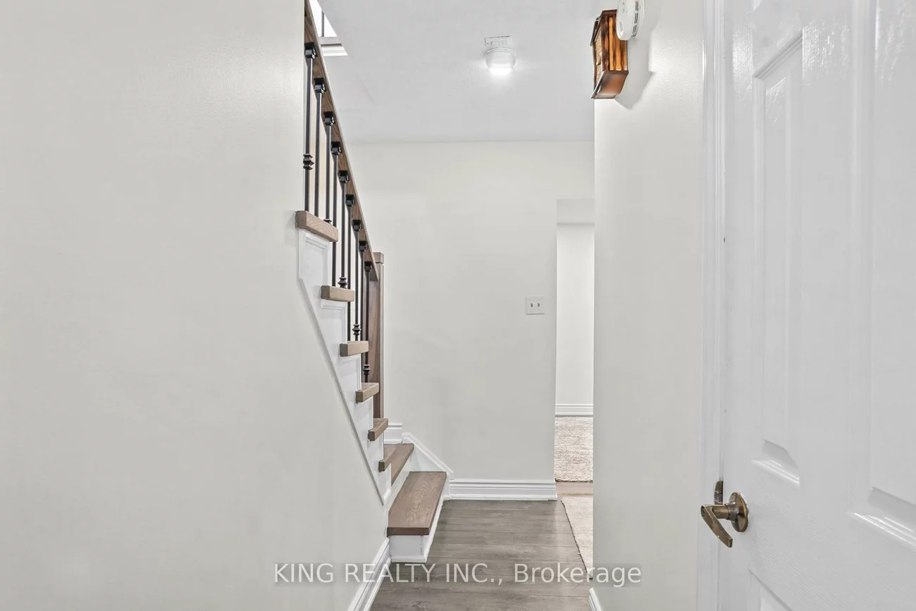 16, Wimbledon, Brampton North, Brampton