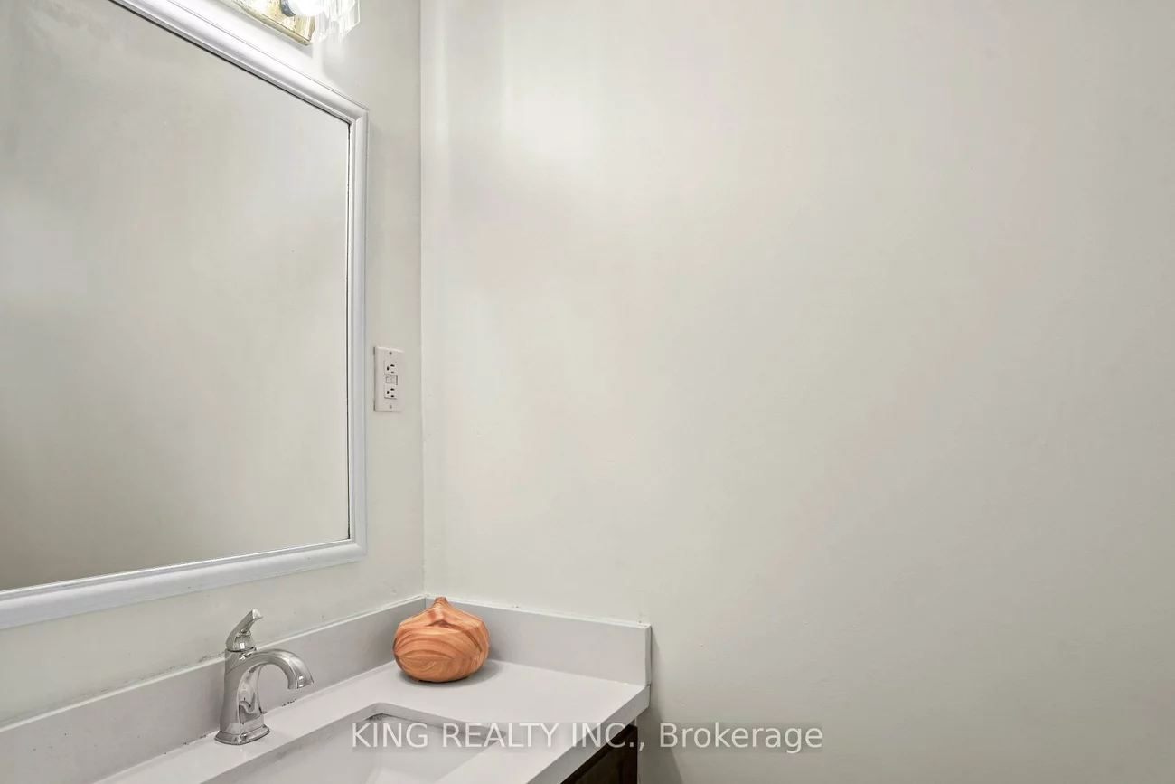 16, Wimbledon, Brampton North, Brampton